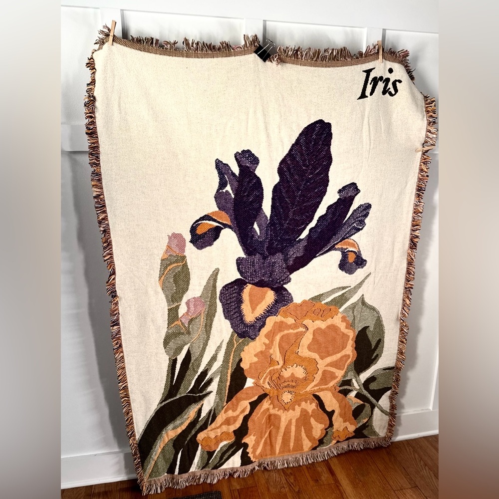 Vintage BEACON Iris Flowers Woven Fringe Tapestry Reversible Throw 68”x48” USA